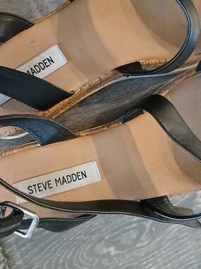 Steve Madden Black Strappy Sandals